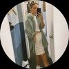 Caroline Farrell - @lineyfarrell - Poshmark